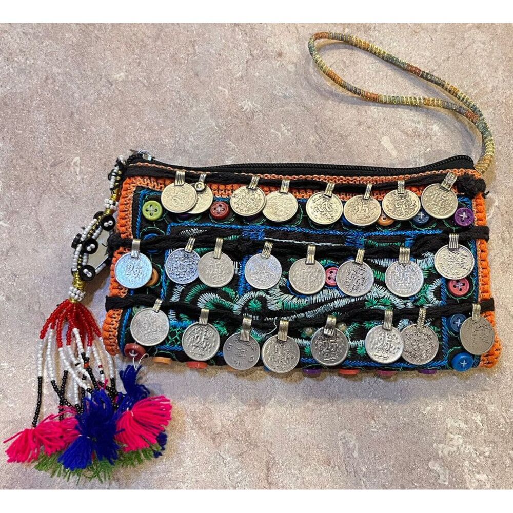 Pakistan 48 Paisa Coin Decorated Purse With Beads Embroidery 1969-1981 Dated - Picture 2 of 16